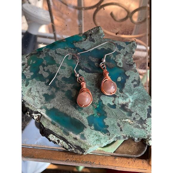 Peach Moonstone Copper Earrings - Picture 1 of 11